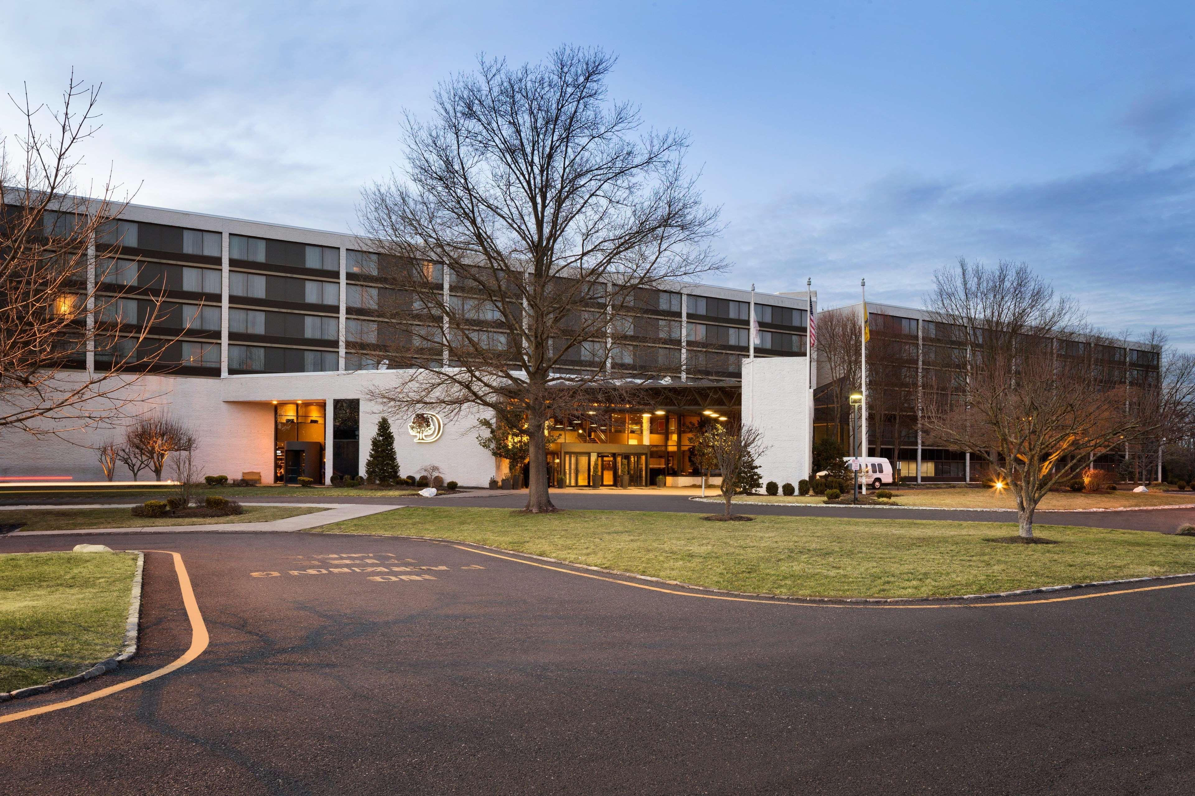 Doubletree By Hilton Hotel & Executive Meeting Center Somerset Exterior foto